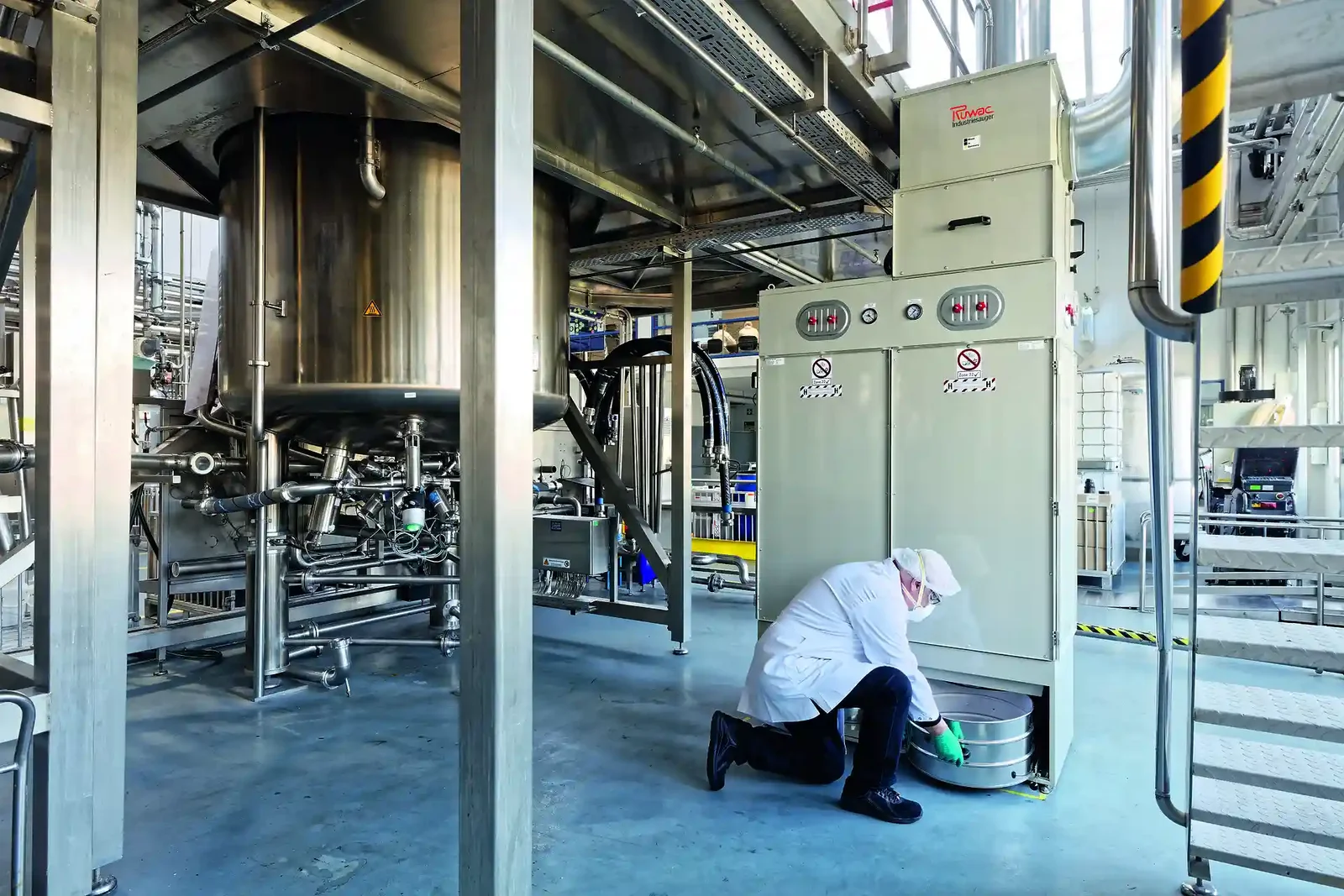 Centralized extraction systems