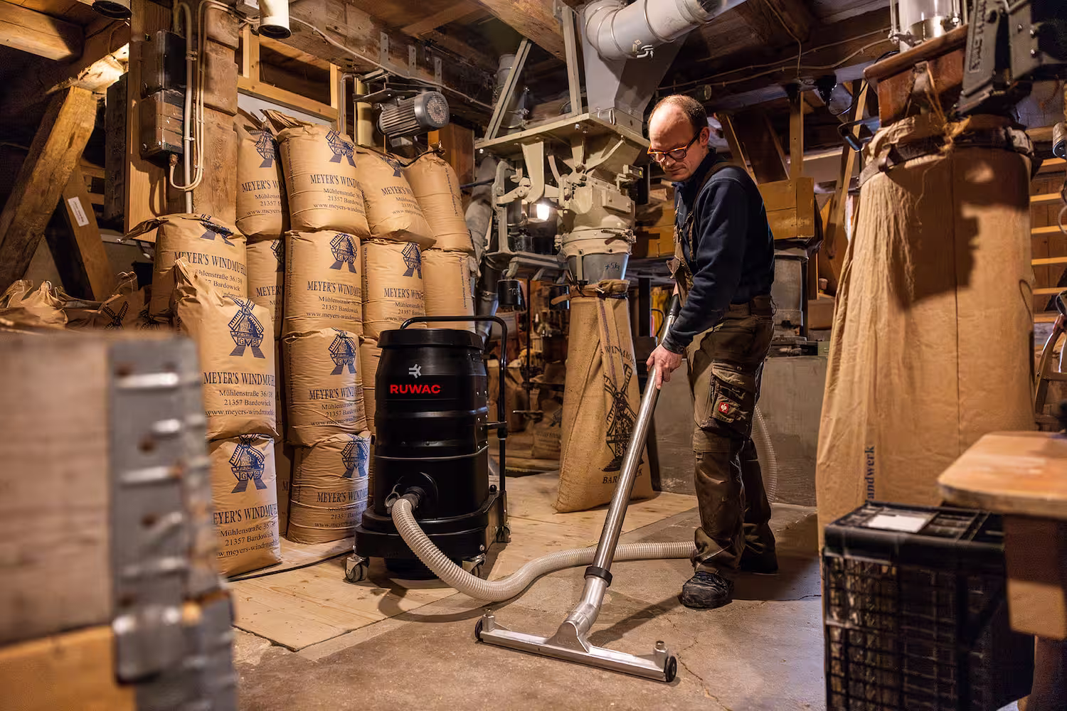 Explosion protection that integrates seamlessly