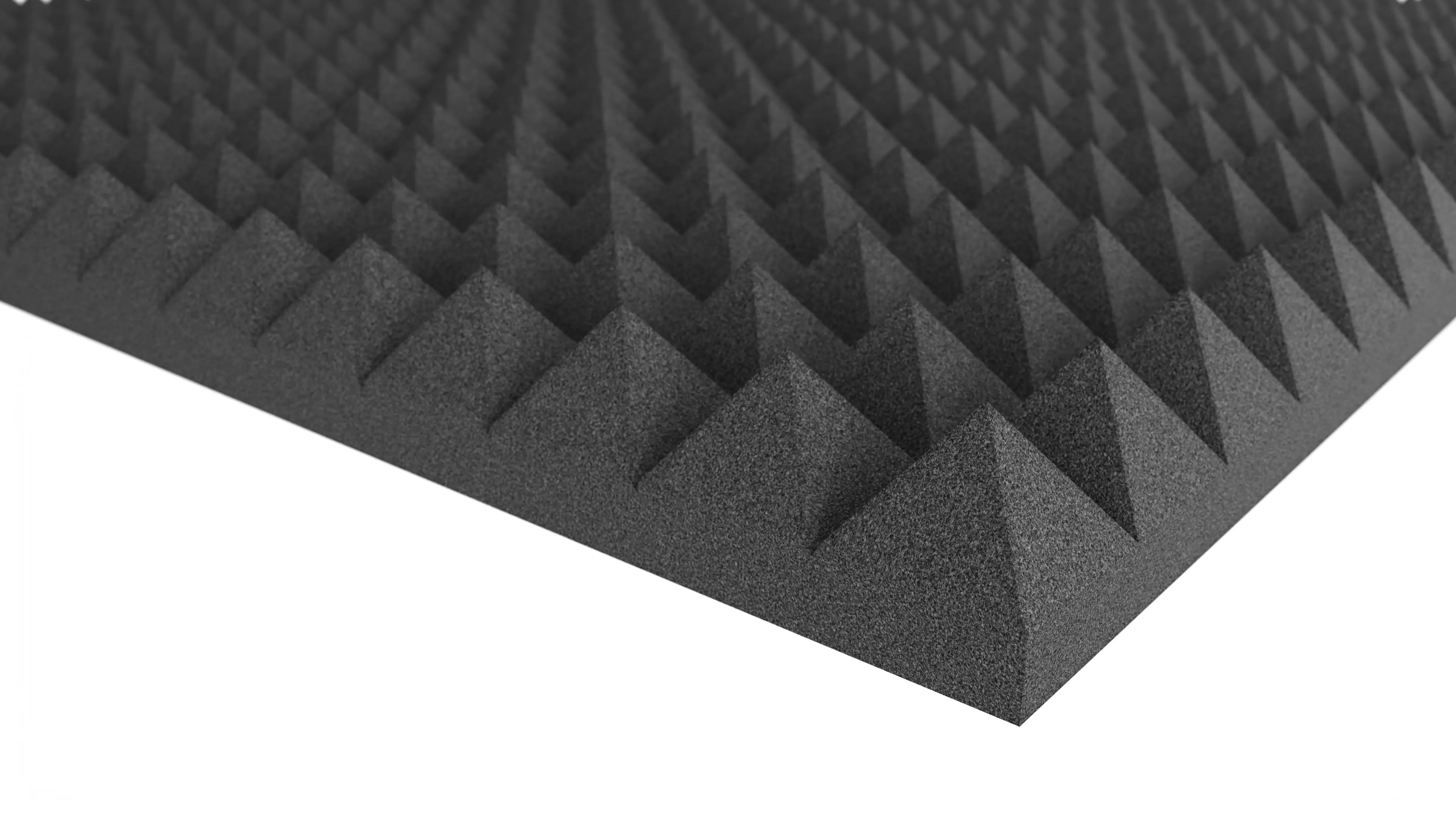 Exceptionally quiet: just 64 dB(A): Reduces noise exposure for employees in noise-sensitive production areas.