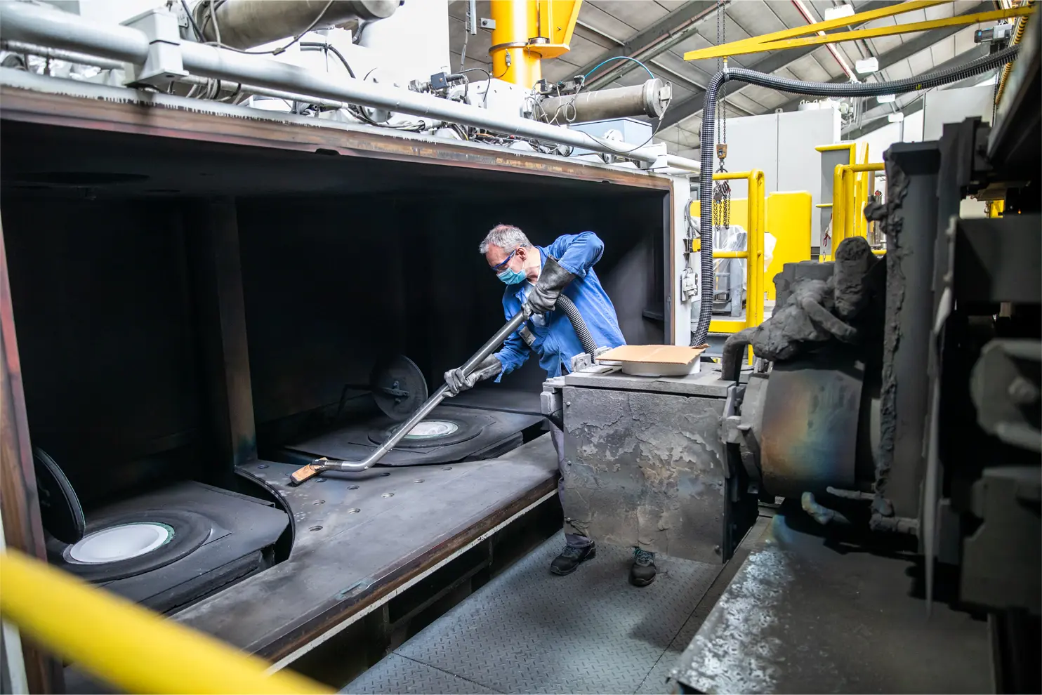 Residues in investment casting